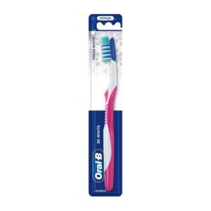 Oral-B 3D White Fresh Manual Toothbrush - Medium